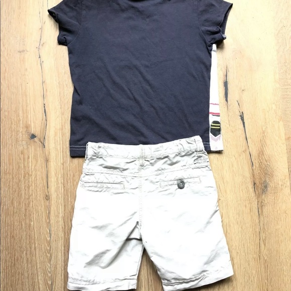 Toddler boys designer outfit size 2T - Picture 2 of 9